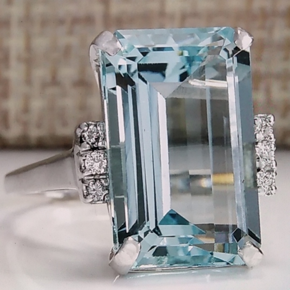 925 STAMPED SILVER AQUAMARINE RING
